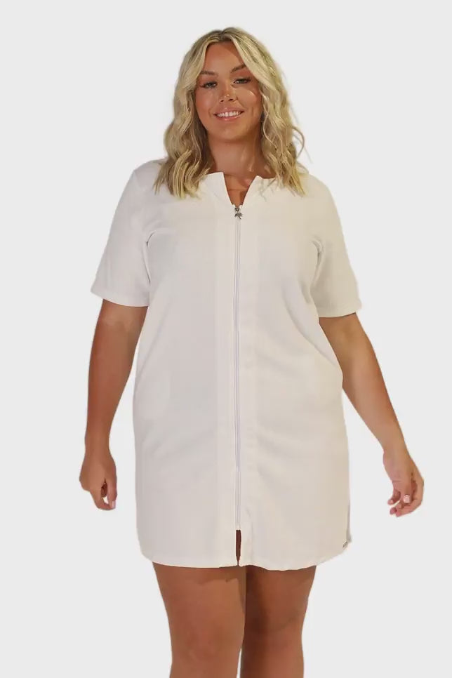 Video of plus size model wearing white beach coverup with full zip front detail in terry towelling Australia